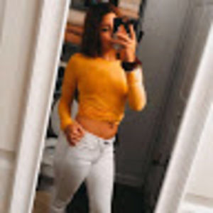 Meet your Posher, Yeimy